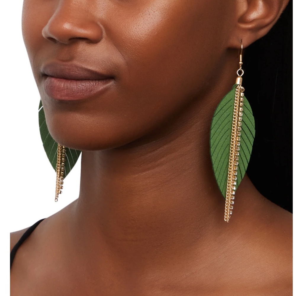 Rhinestone Chain Leaf Drop Earrings - Green